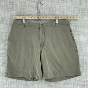Columbia Mens Size 38 hiking shorts chino 3152